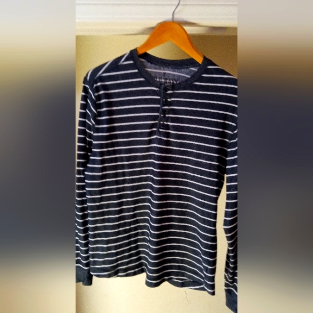 Old Navy Shirt